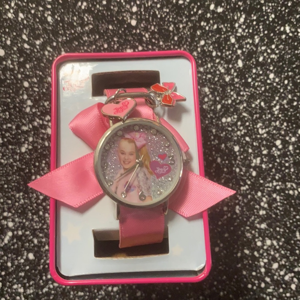 🎀New JoJo Watch With Charms🎀